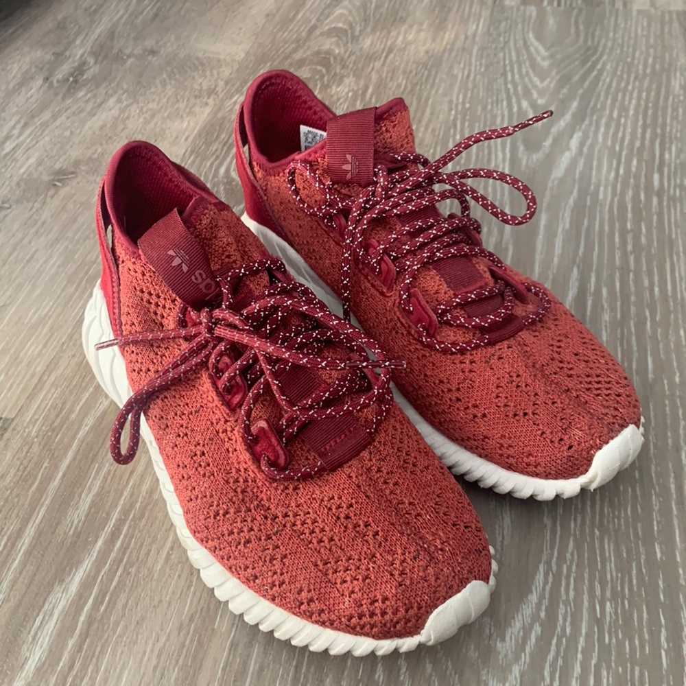 Adidas Tubular Doom Sock Primeknit sneaker- size 6